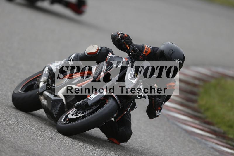 Archiv-2025/06 18.04.2025 Speer Racing ADR/Gruppe gelb/90